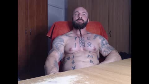 Snapshot of strongivan chatting on September 15, 6:09 pm StrongIvan online show from September 15, 6:09 pm
