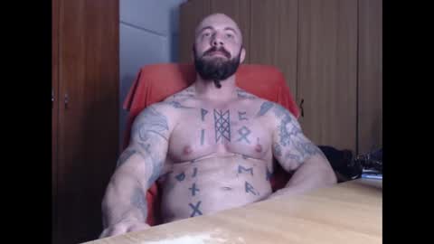 Snapshot of strongivan chatting on January 12, 7:10 pm StrongIvan online show from January 12, 7:10 pm