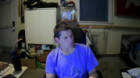 Snapshot of stturbo chatting on December 22, 1:12 am stturbo online show from December 22, 1:12 am