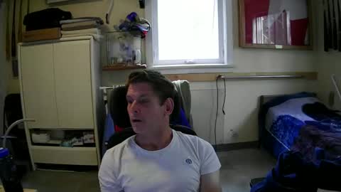 Snapshot of stturbo chatting on September 21, 2:06 pm stturbo online show from September 21, 2:06 pm