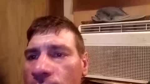 Snapshot of stud_hass chatting on September 18, 8:38 am Thors hammer online show from September 18, 8:38 am