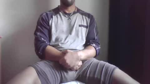 Snapshot of studdotcom chatting on October 13, 10:21 am Ero online show from October 13, 10:21 am