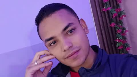 DEIVY online show from April 6, 1:35 am