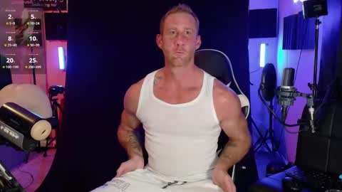 Snapshot of studforyouall chatting on September 14, 5:53 am Ryan Long online show from September 14, 5:53 am