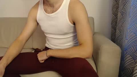 Stud From Paris online show from January 13, 1:17 pm