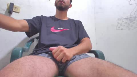 mark online show from December 31, 1:52 pm