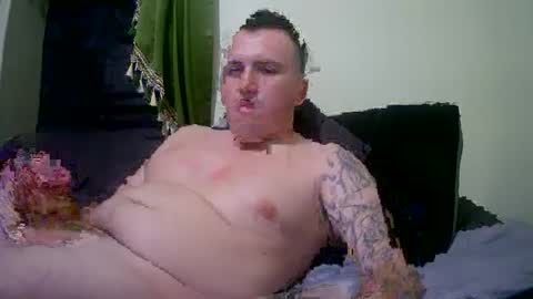 Snapshot of styles1003 chatting on February 25, 4:46 am styles1003 online show from February 25, 4:46 am
