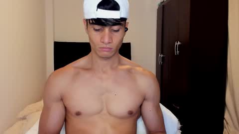 stylish men online show from September 25, 4:06 pm