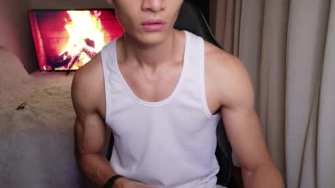 stylish man online show from April 9, 10:43 am