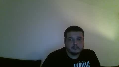 Snapshot of sub3100 chatting on December 10, 2:24 am 420Fun online show from December 10, 2:24 am