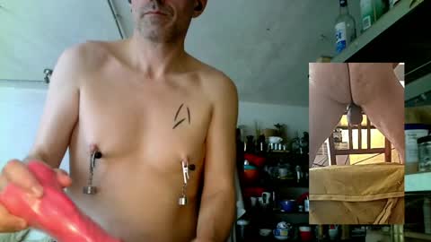 Sub2ChocoLad online show from April 3, 1:30 pm