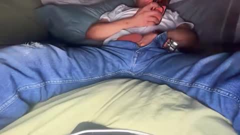 sub_boy221059 online show from April 4, 11:29 am