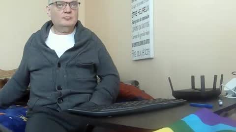 sublou2017 online show from March 17, 3:36 pm