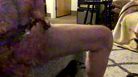Snapshot of submasochsteve chatting on December 27, 2:14 am submasochsteve online show from December 27, 2:14 am