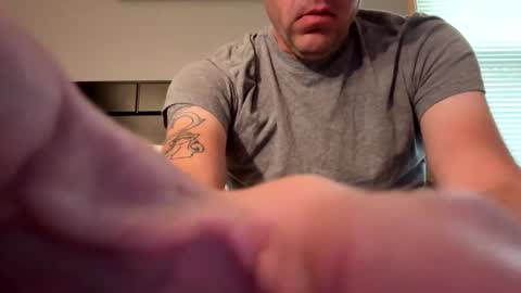 Snapshot of submissivebrett373 chatting on October 19, 5:27 pm submissivebrett373 online show from October 19, 5:27 pm