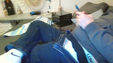 Snapshot of submissivguy chatting on February 11, 8:10 pm submissivguy online show from February 11, 8:10 pm