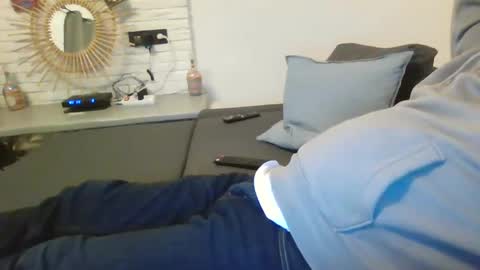 Snapshot of submissivguy chatting on January 14, 8:26 pm submissivguy online show from January 14, 8:26 pm