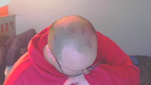 Snapshot of subzero_2689 chatting on December 13, 4:22 am subzero online show from December 13, 4:22 am