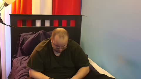 Snapshot of subzero_2689 chatting on February 12, 6:09 pm subzero online show from February 12, 6:09 pm