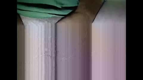 Snapshot of suesser0009 chatting on October 8, 11:14 am Martin sweetboy online show from October 8, 11:14 am
