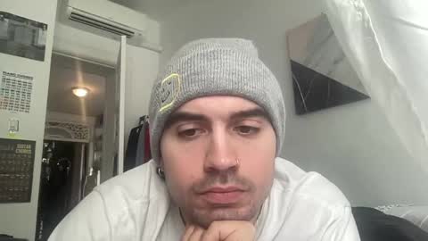 Snapshot of sugargay222 chatting on March 4, 6:18 pm Sugar online show from March 4, 6:18 pm