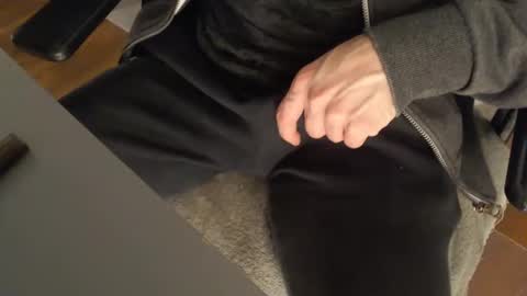 Suite suite nothing online show from January 17, 11:55 pm