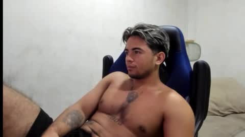 Snapshot of sukuna_hara chatting on October 16, 4:15 pm sukuna_hara online show from October 16, 4:15 pm