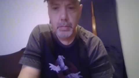 Snapshot of sullydog48 chatting on October 1, 12:14 am Sully online show from October 1, 12:14 am