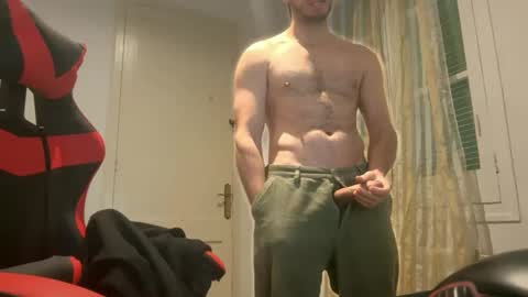 youngmanstrips online show from February 21, 11:33 am