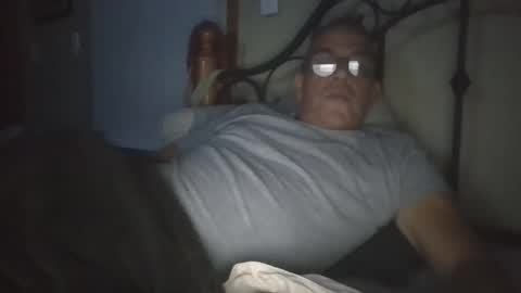 sundawg420m online show from November 4, 4:24 am