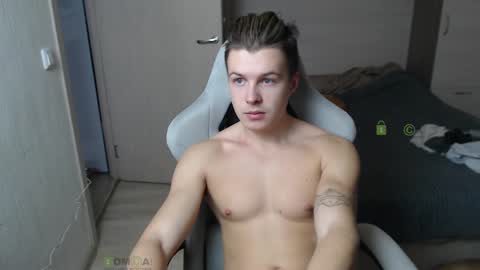 Snapshot of sunny1girl chatting on February 19, 7:17 am Alice and Sergey online show from February 19, 7:17 am