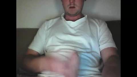 Snapshot of sunnygun0 chatting on January 2, 8:13 pm sunnygun0 online show from January 2, 8:13 pm
