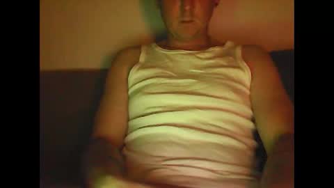 Snapshot of sunnygun0 chatting on February 3, 4:41 pm sunnygun0 online show from February 3, 4:41 pm