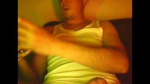 Snapshot of sunnygun0 chatting on February 8, 8:42 pm sunnygun0 online show from February 8, 8:42 pm