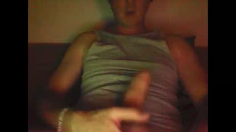 Snapshot of sunnygun0 chatting on September 19, 7:13 pm sunnygun0 online show from September 19, 7:13 pm