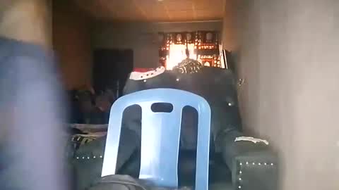 Snapshot of sunnyjohn447 chatting on March 7, 10:02 am Sunnyblack2 online show from March 7, 10:02 am