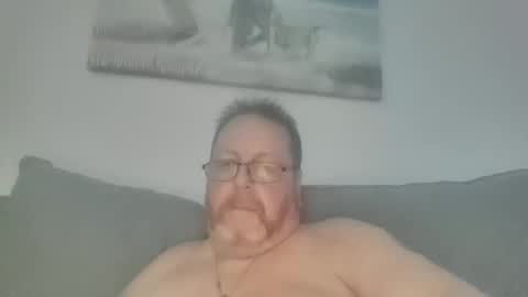 Sunspotbaby online show from April 5, 9:22 pm