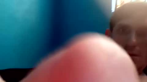 Snapshot of sunsweetsavage chatting on December 24, 9:33 pm BIGDGEE online show from December 24, 9:33 pm