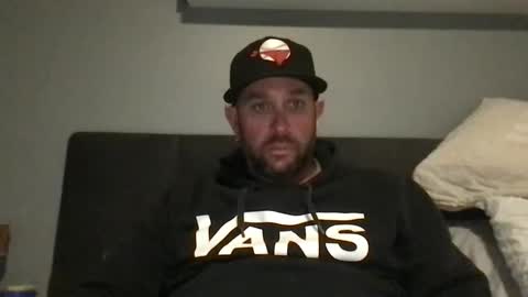 super_jutty online show from December 4, 11:23 pm