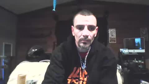 Guero Cash online show from January 31, 3:30 am