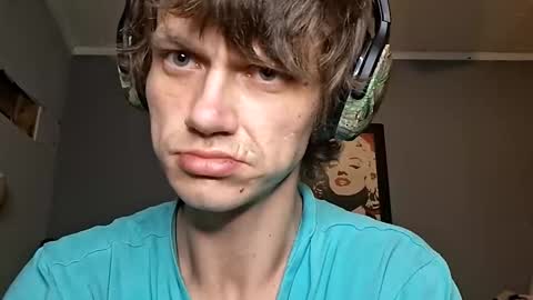 supergamer12656 online show from April 3, 9:06 am