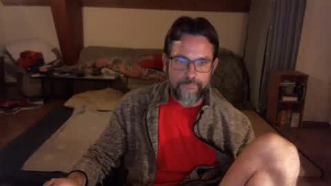 Snapshot of supersquirrel81 chatting on September 14, 1:51 am supersquirrel81 online show from September 14, 1:51 am