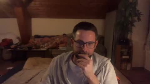 supersquirrel81 online show from December 15, 7:22 pm