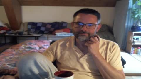 supersquirrel81 online show from May 3, 5:54 am