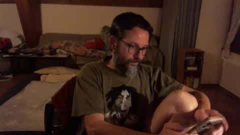 Snapshot of supersquirrel81 chatting on September 8, 8:08 pm supersquirrel81 online show from September 8, 8:08 pm