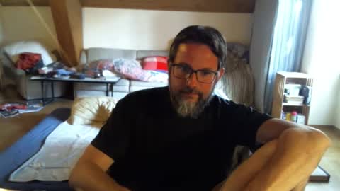 Snapshot of supersquirrel81 chatting on September 20, 3:56 pm supersquirrel81 online show from September 20, 3:56 pm
