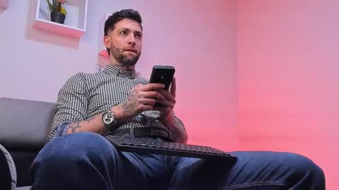 supreme_alpha_ online show from November 7, 2:37 am