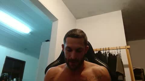 surfdog95 online show from November 2, 10:47 pm