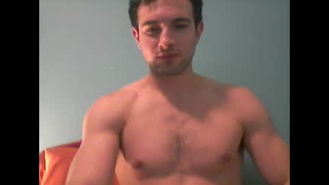 Snapshot of sutromaxx chatting on October 11, 2:48 am Maximus online show from October 11, 2:48 am