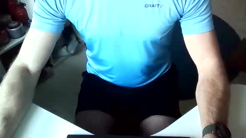 svena online show from March 27, 4:41 pm